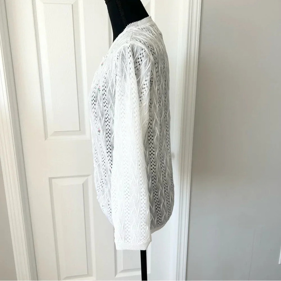 Vintage Barbra Sue Floral Embroidery Crochet Lightweight Cardigan - Picture 2 of 14